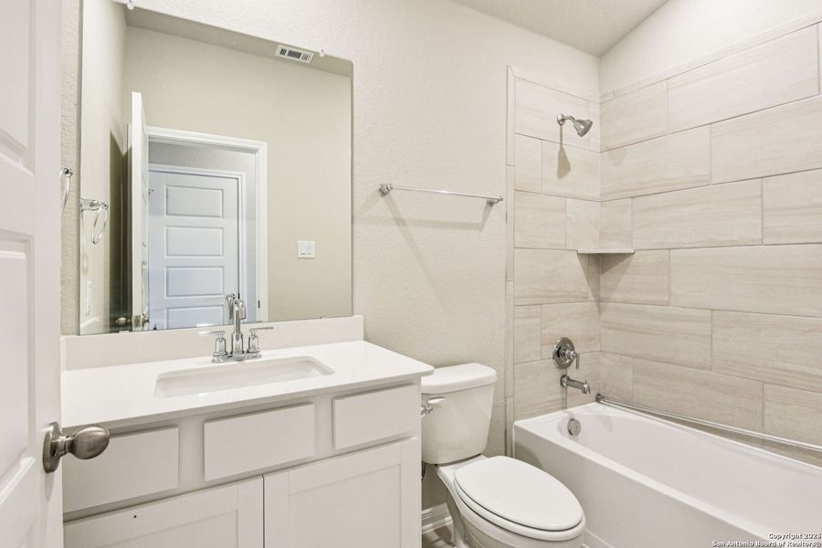 Furnished interior view inside a new home in Legendary Trails - Premier Series, Cibolo (Image 8). Furnished interior view inside a new home in Legendary Trails - Premier Series, Cibolo (Image 8).