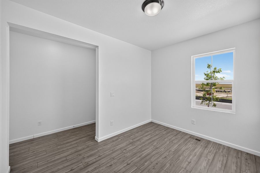 Spacious, unfurnished interior of a new home in Sky Ranch, Watkins (Image 12). Spacious, unfurnished interior of a new home in Sky Ranch, Watkins (Image 12).