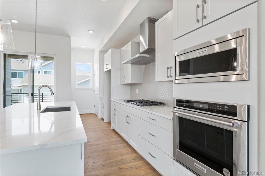 Furnished interior view inside a new home in Dillon Pointe - Skyview, Broomfield (Image 5).