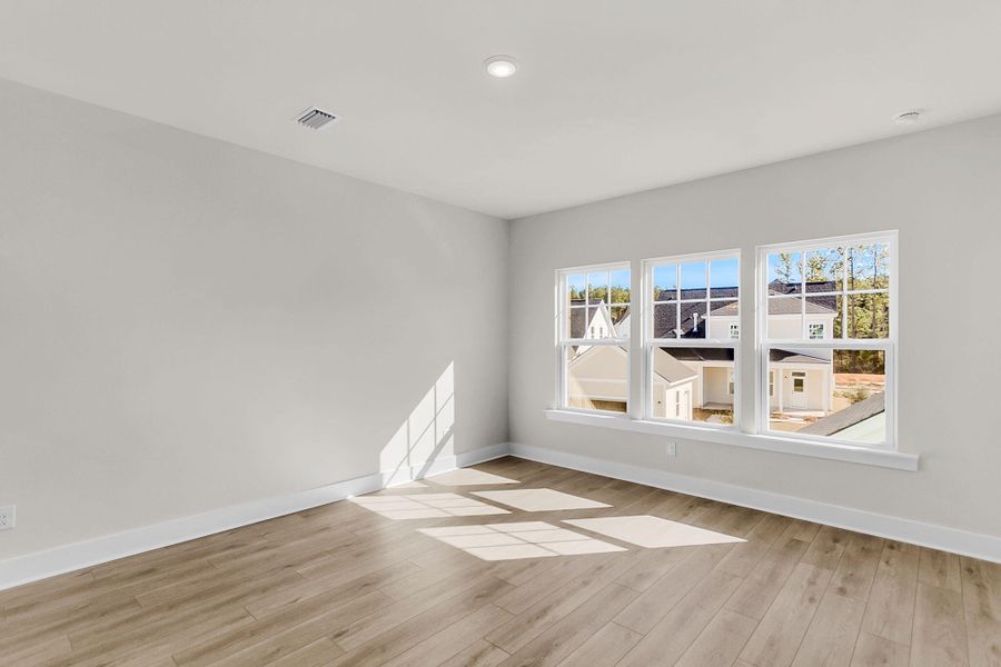 Spacious, unfurnished interior of a new home in Midtown at Nexton, Summerville (Image 30).