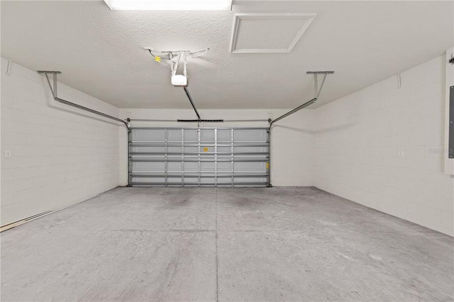 Spacious, unfurnished interior of a new home in EverBe, Orlando (Image 39).