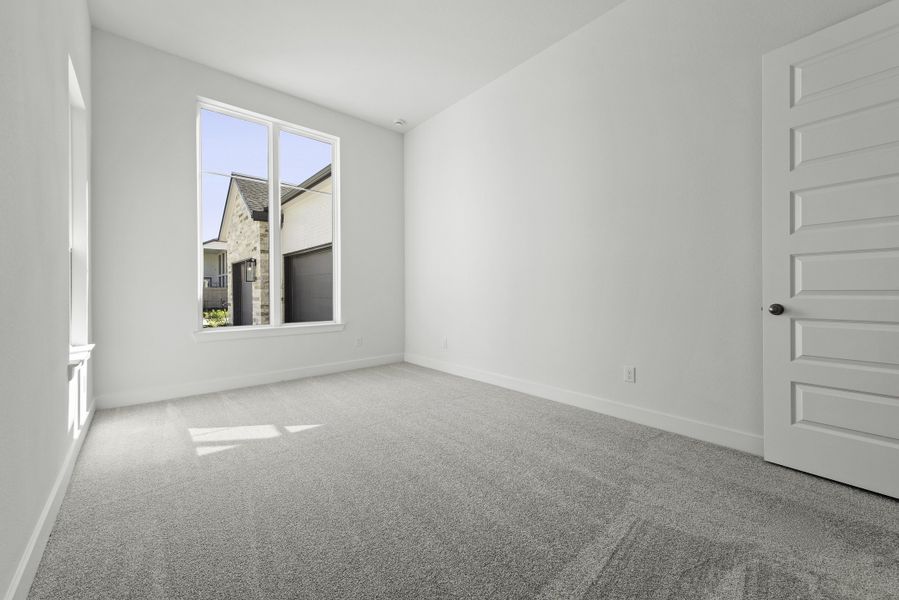 Representative unfurnished interior of a home built from the The Leona by Westin Homes in Kresston, Montgomery (Image 29).