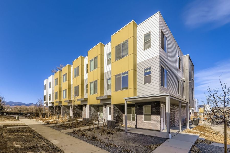 3br New Home in Arvada, CO.  - Slide 2