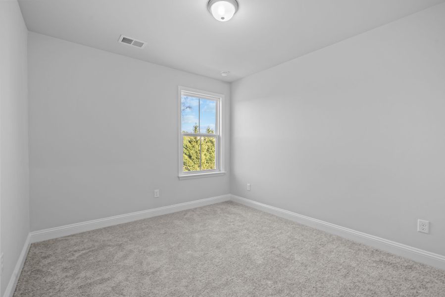 Spacious, unfurnished interior of a new home in Sparrow Creek, Boiling Springs (Image 15). Spacious, unfurnished interior of a new home in Sparrow Creek, Boiling Springs (Image 15).