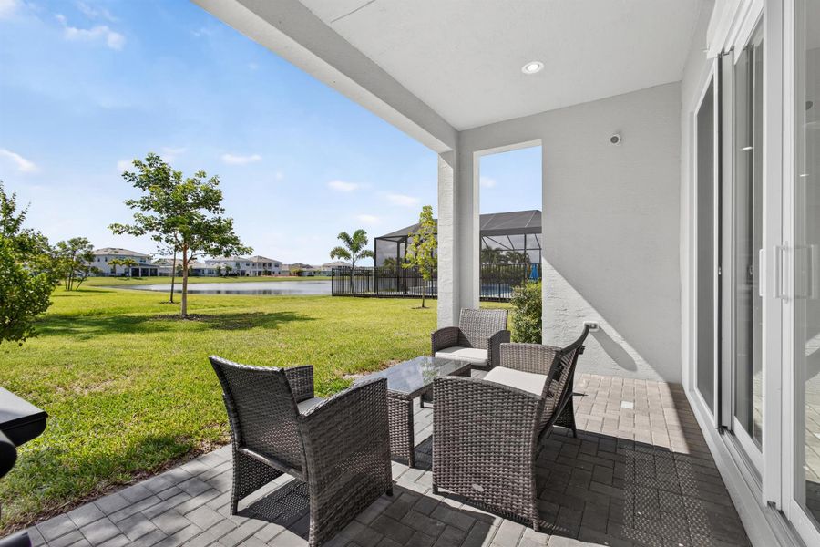 Image 75 of a home in .