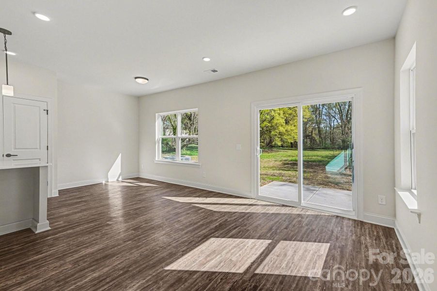 Spacious, unfurnished interior of a new home in , Mooresville (Image 20).