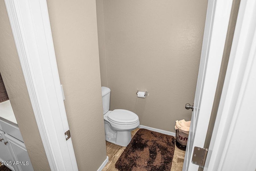 HK5A0591-1280 HK5A0591-1280