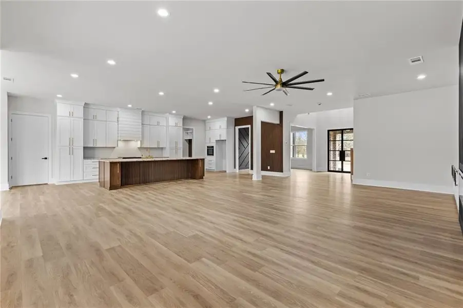 Spacious, unfurnished interior of a new home in , Pendergrass (Image 20). Spacious, unfurnished interior of a new home in , Pendergrass (Image 20).