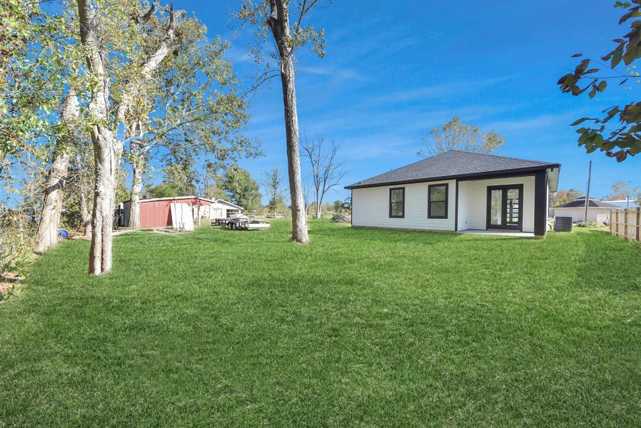 Exterior details and patio area of a home in , Dayton (Image 4). Exterior details and patio area of a home in , Dayton (Image 4).