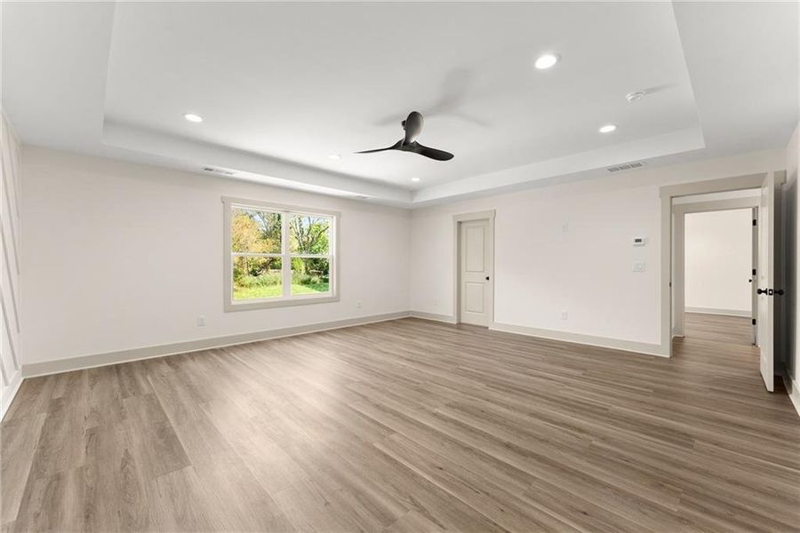 Spacious, unfurnished interior of a new home in , Clarkesville (Image 21).