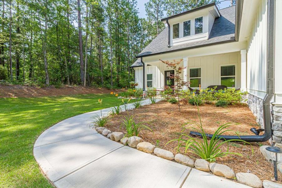 Exterior details and patio area of a home in , Monticello (Image 3).