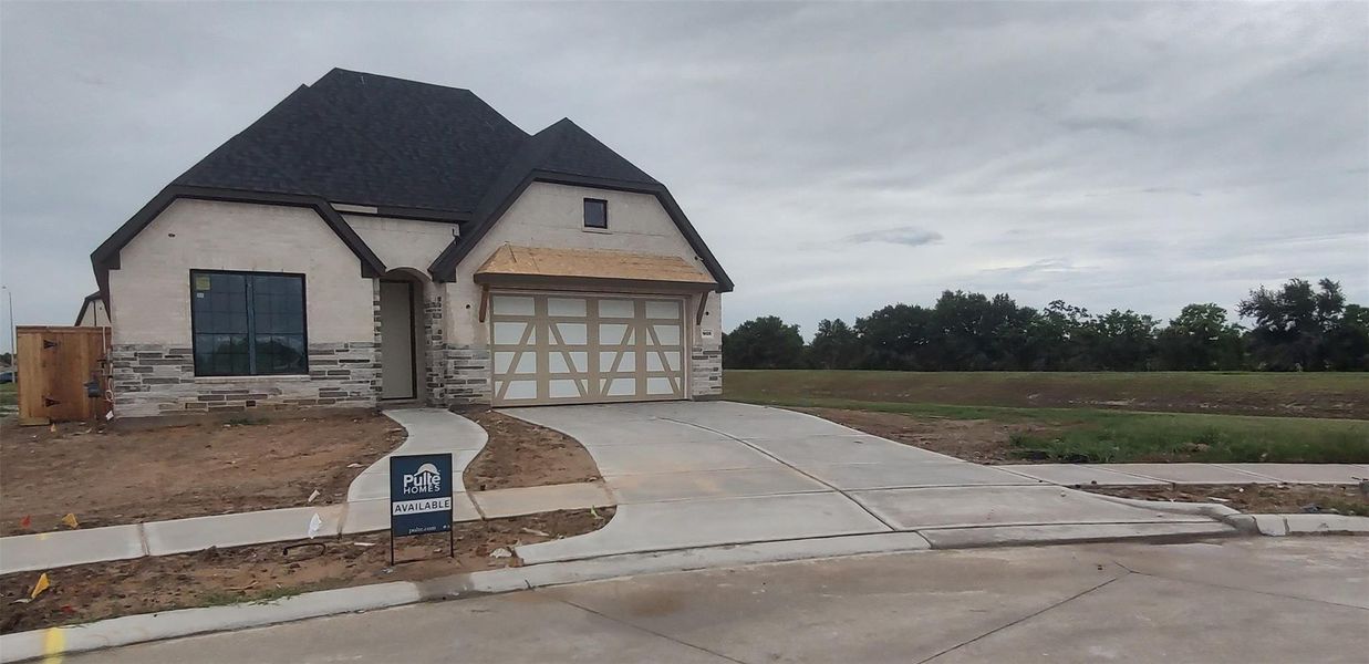 Image 19 of a home in Valencia.