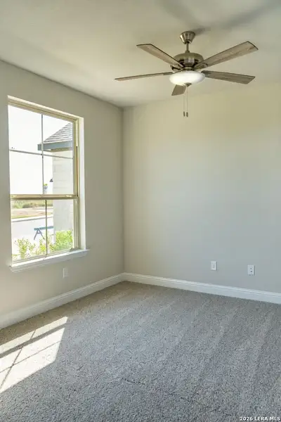 Spacious, unfurnished interior of a new home in Annabelle Ranch, San Antonio (Image 8).