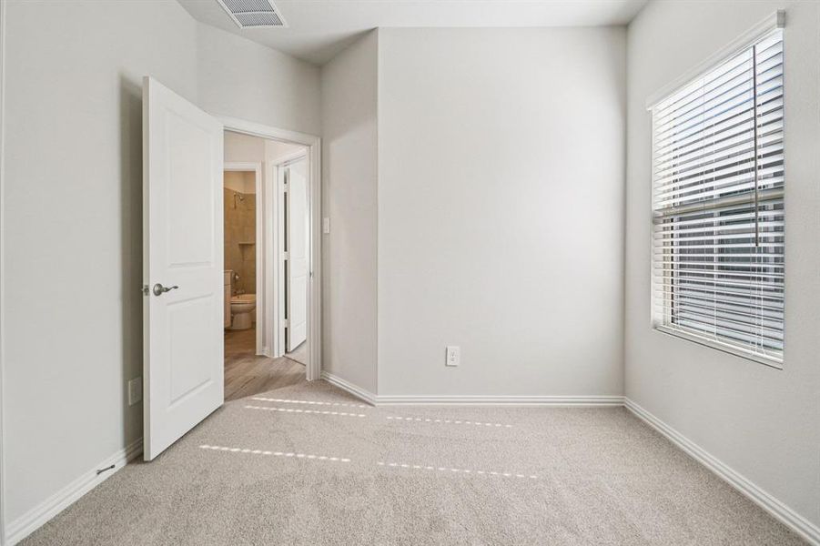 Photo is not of the actual home, but is an inspirational photo of builder’s model home and may depict options, furnishings, and/or decorator features that are not included.