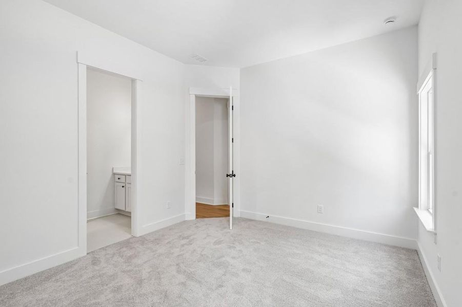 Spacious, unfurnished interior of a new home in , Cumming (Image 48).