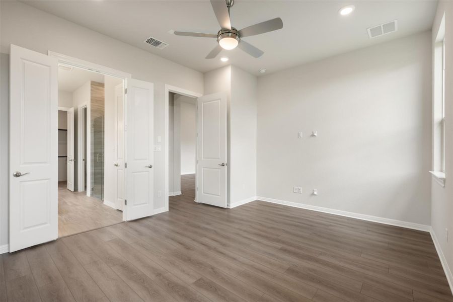 Spacious, unfurnished interior of a new home in The Trails at Carmel, Pflugerville (Image 22).