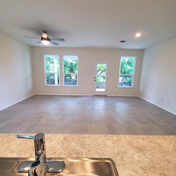 Image 28 of a home in Sonterra - Cool Water. Image 28 of a home in Sonterra - Cool Water.