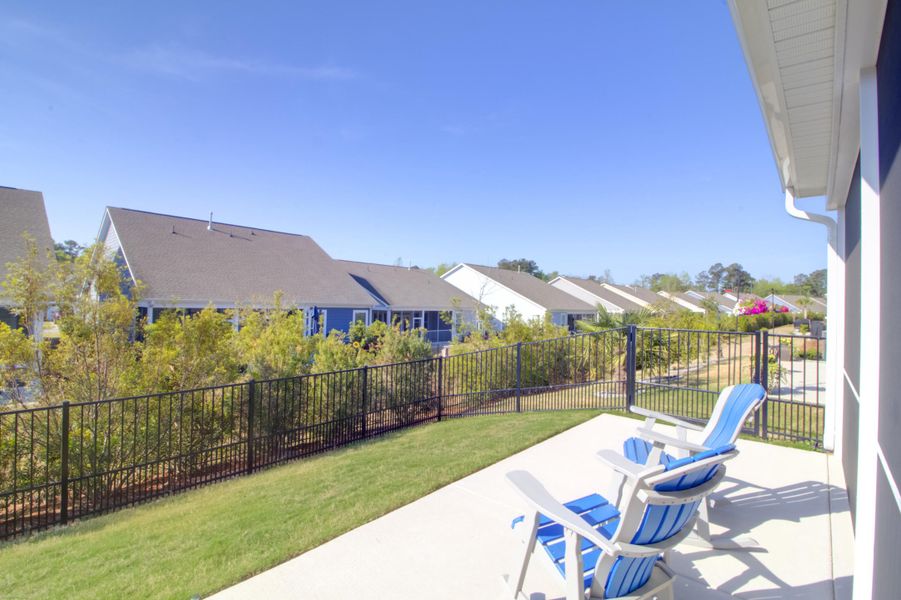 Exterior details and patio area of a home in Cresswind Charleston, Summerville (Image 27).