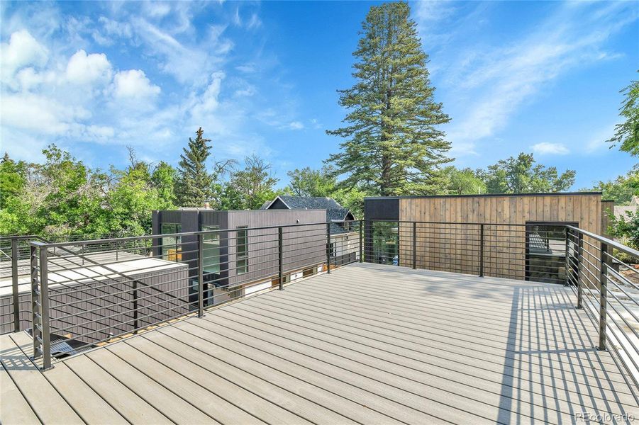 Image 37 of a home in .