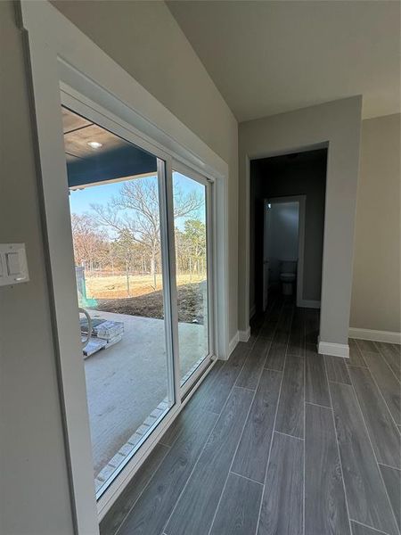 Spacious, unfurnished interior of a new home in , Dallas (Image 22).