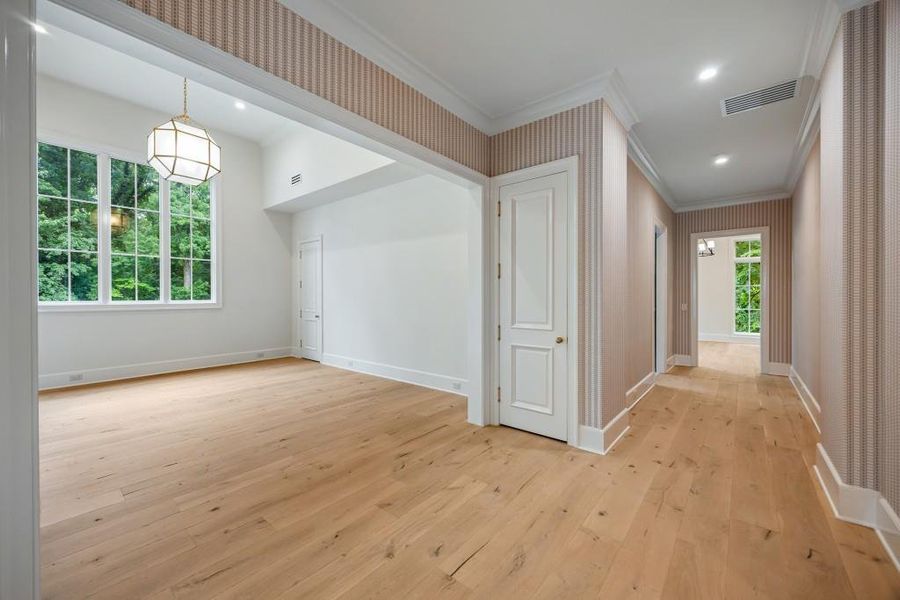 Spacious, unfurnished interior of a new home in , Atlanta (Image 26). Spacious, unfurnished interior of a new home in , Atlanta (Image 26).
