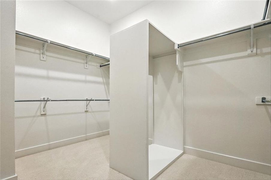 826ShadyOaksDrive226E016 826ShadyOaksDrive226E016