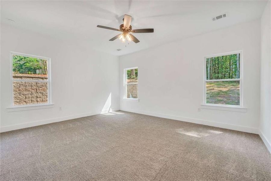 Spacious, unfurnished interior of a new home in , Covington (Image 26).