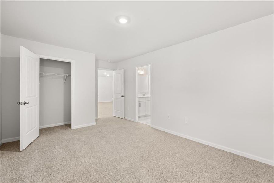 Spacious, unfurnished interior of a new home in Holland Estates, Powder Springs (Image 35). Spacious, unfurnished interior of a new home in Holland Estates, Powder Springs (Image 35).