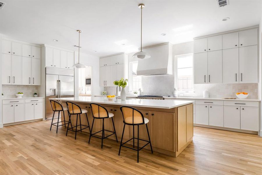 Furnished interior view inside a new home in , Dallas (Image 16). Furnished interior view inside a new home in , Dallas (Image 16).