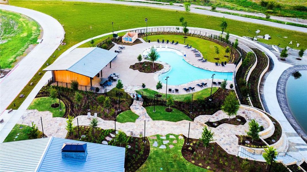 Community amenities in Aspire at Reunion, Newark (Image 9).