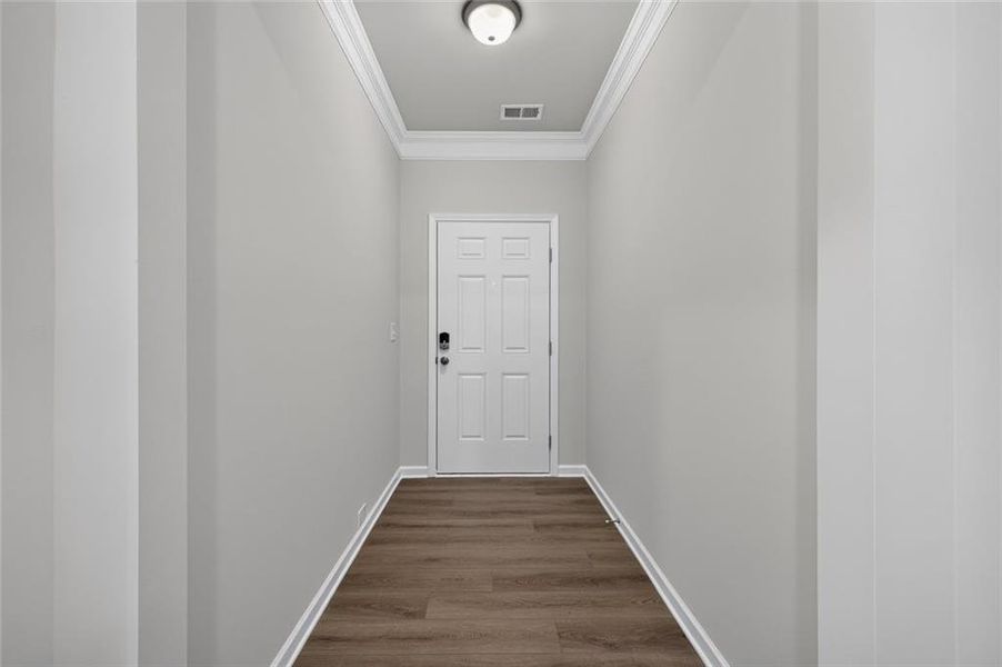 Spacious, unfurnished interior of a new home in Allen Manor, Hoschton (Image 27).