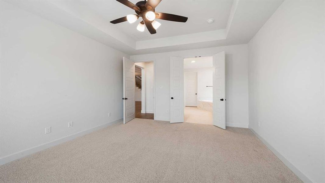 Spacious, unfurnished interior of a new home in M3 Ranch, Mansfield (Image 18).