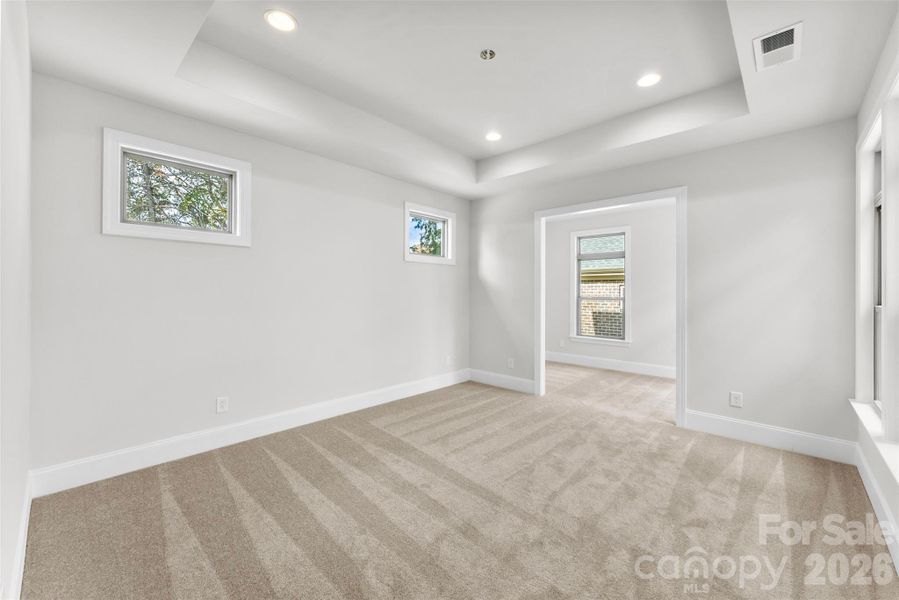 Spacious, unfurnished interior of a new home in The Courtyards on New Hope, Gastonia (Image 23). Spacious, unfurnished interior of a new home in The Courtyards on New Hope, Gastonia (Image 23).