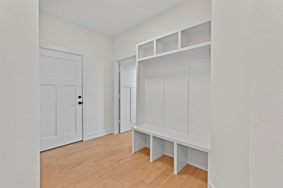 Spacious, unfurnished interior of a new home in , Lindale (Image 23).