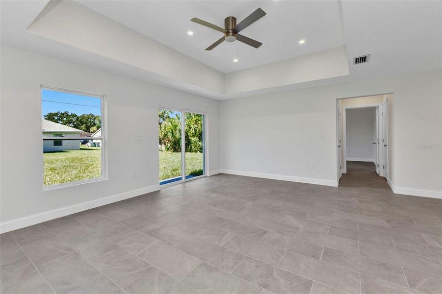 Spacious, unfurnished interior of a new home in , North Port (Image 24).