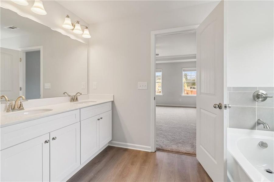Furnished interior view inside a new home in Abbotts Crossing, Conyers (Image 31).