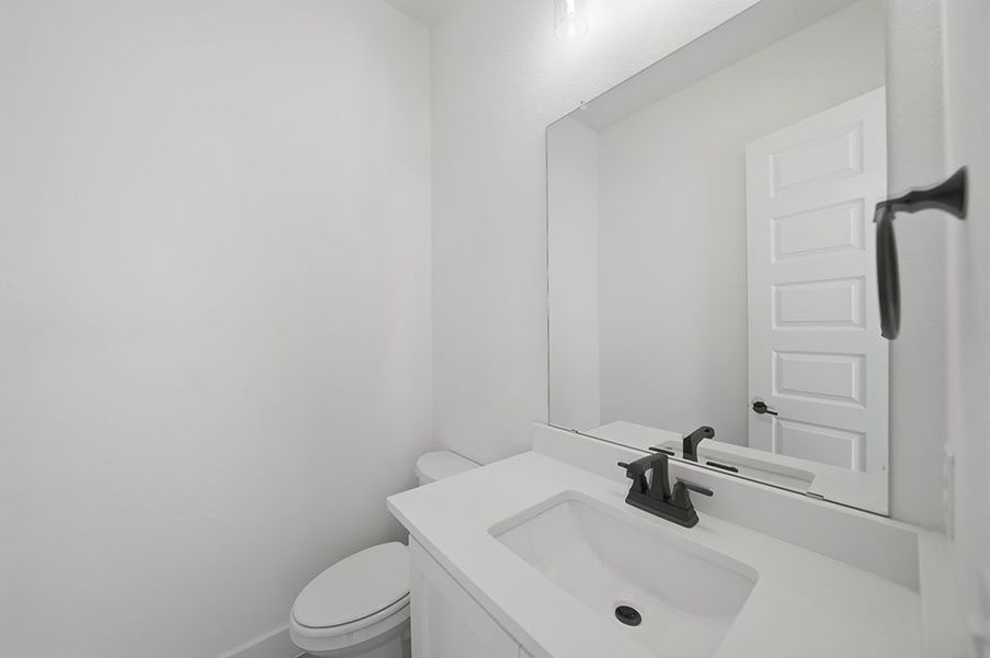 Furnished interior view inside a new home in Winding Creek, Rockwall (Image 11). Furnished interior view inside a new home in Winding Creek, Rockwall (Image 11).