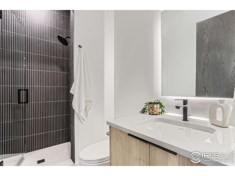 Furnished interior view inside a new home in , Boulder (Image 9).