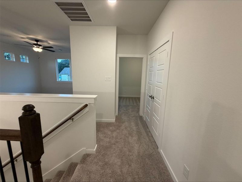 Spacious, unfurnished interior of a new home in Spring Lake, Huntsville (Image 11).