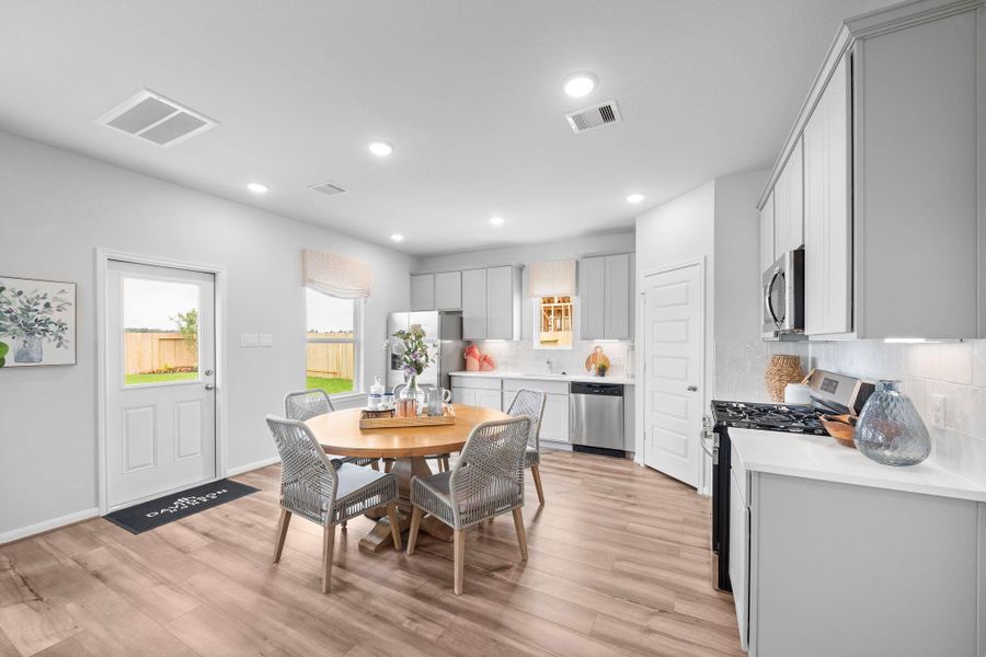 Furnished interior view inside a new home in Hill and Dale Ranch, Splendora (Image 10). Furnished interior view inside a new home in Hill and Dale Ranch, Splendora (Image 10).