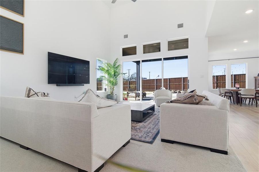 Furnished interior view inside a new home in , Hickory Creek (Image 5).