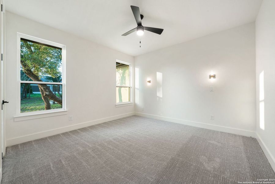 Spacious, unfurnished interior of a new home in , Castroville (Image 36).