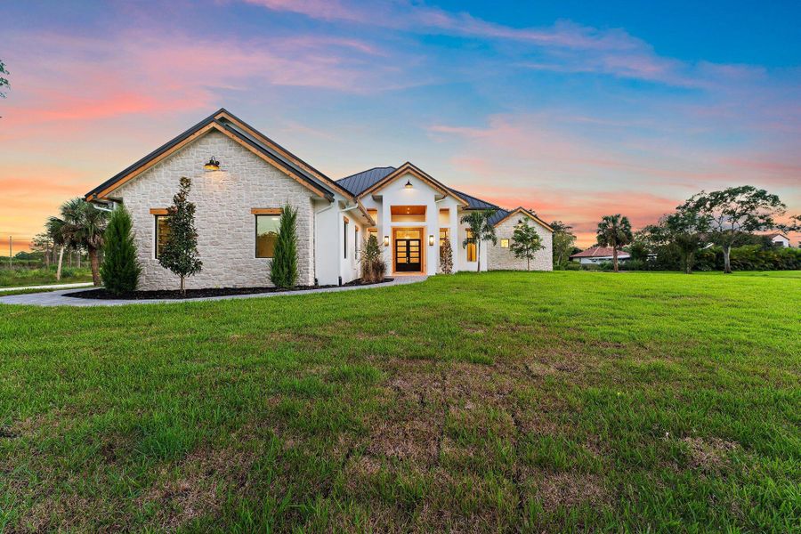 Image 36 of a home in . Image 36 of a home in .