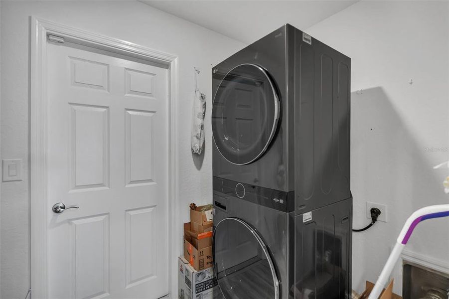 Furnished interior view inside a new home in , Ocala (Image 38).