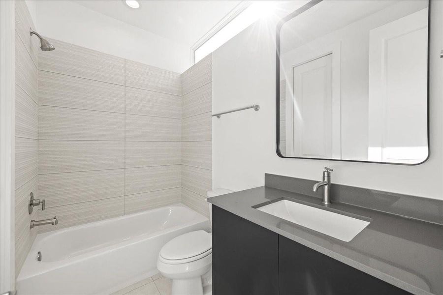 Furnished interior view inside a new home in Middle Street Lofts on the Bayou, Houston (Image 16). Furnished interior view inside a new home in Middle Street Lofts on the Bayou, Houston (Image 16).