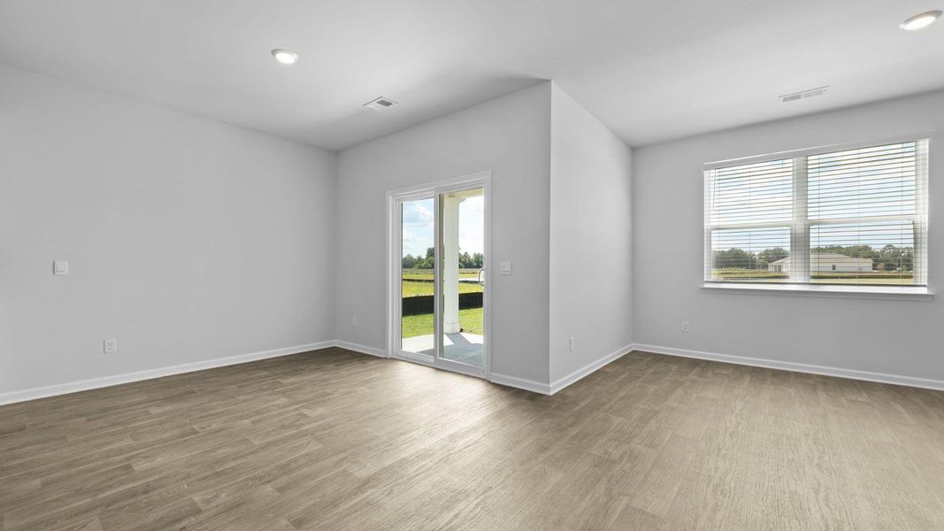 Spacious, unfurnished interior of a new home in The Ranch, Holly Hill (Image 14).