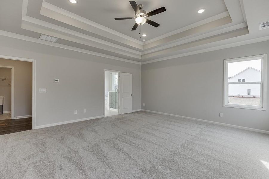 Spacious, unfurnished interior of a new home in , Gainesville (Image 38). Spacious, unfurnished interior of a new home in , Gainesville (Image 38).