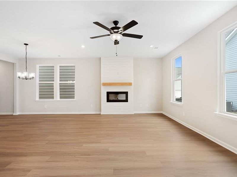 Spacious, unfurnished interior of a new home in The Village at Shallowford, Kennesaw (Image 17).