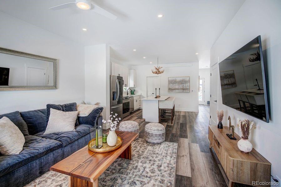 Harvard Model Home Photos. Same model home by same builder. Harvard Model Home Photos. Same model home by same builder.