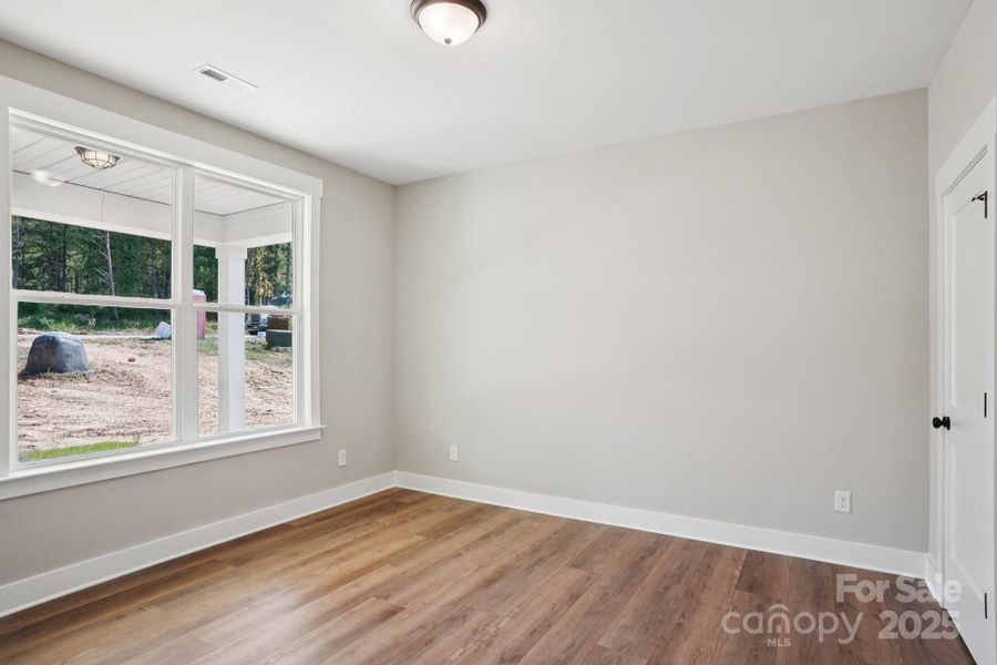 Spacious, unfurnished interior of a new home in , Rock Hill (Image 18).